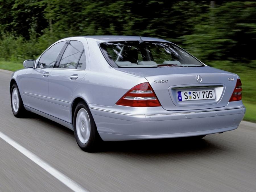  Mercedes-Benz S400 CDI (W220) 1999 года  (фото 3 из 8)